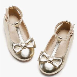 Gold toddler dress shoes with Velcro closure size 5